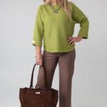 sweter-damski-plus-size-zielony-z-podwinietym-rekawem (1)