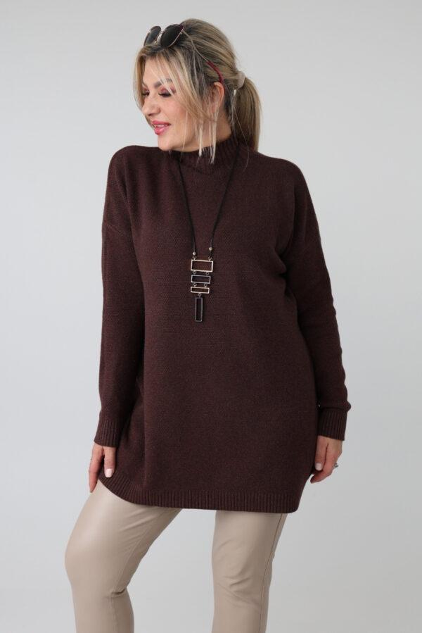 Elegancki sweter półgolf damski plus size o luźnym kroju – sweter damski XXL dla puszystych kobiet
