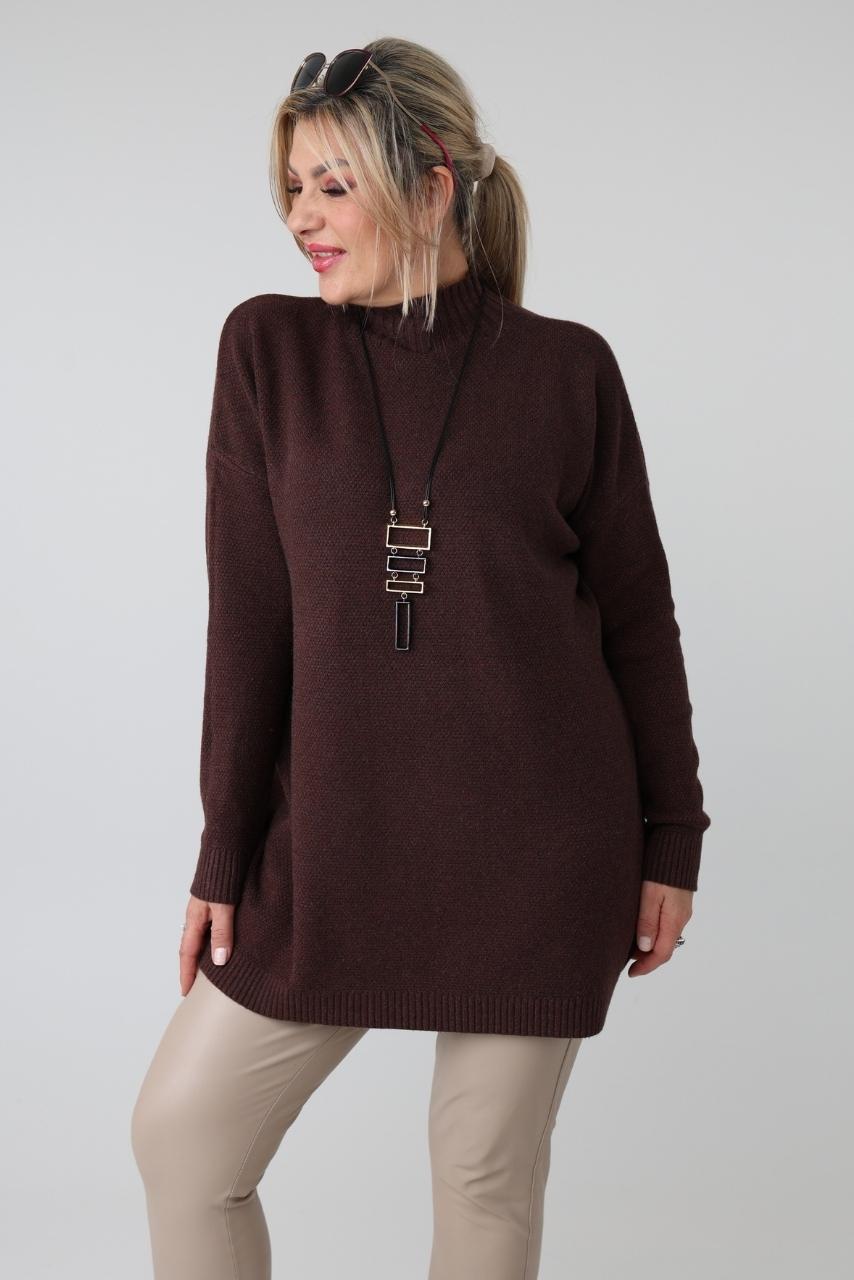 Elegancki sweter półgolf damski plus size o luźnym kroju – sweter damski XXL dla puszystych kobiet