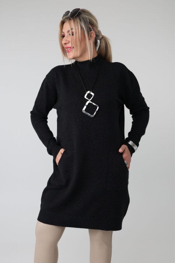 Dłuższy sweter tunika plus size z półgolfem i kieszeniami – luźny elegancki sweter damski XXL dla puszystych kobiet