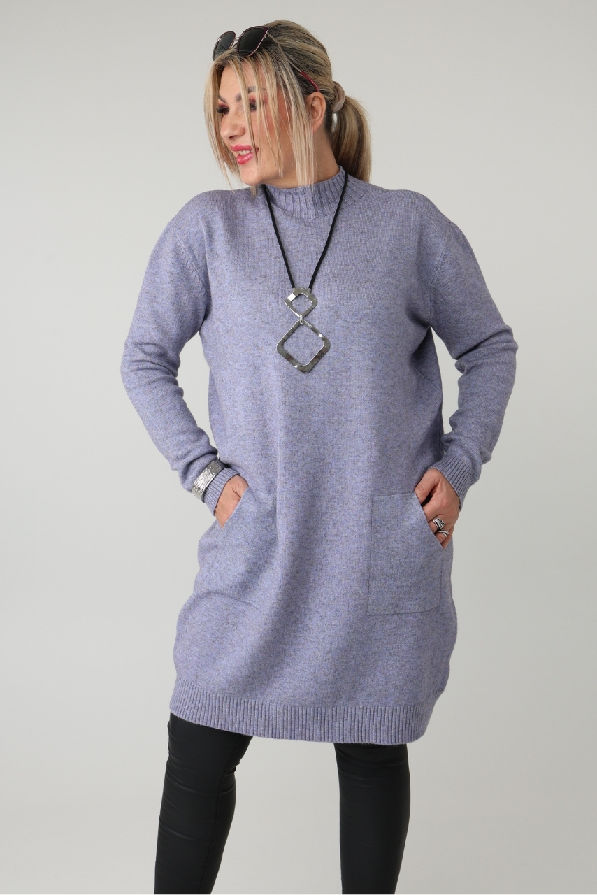 Dłuższy sweter tunika plus size z półgolfem i kieszeniami – luźny elegancki sweter damski XXL dla puszystych kobiet