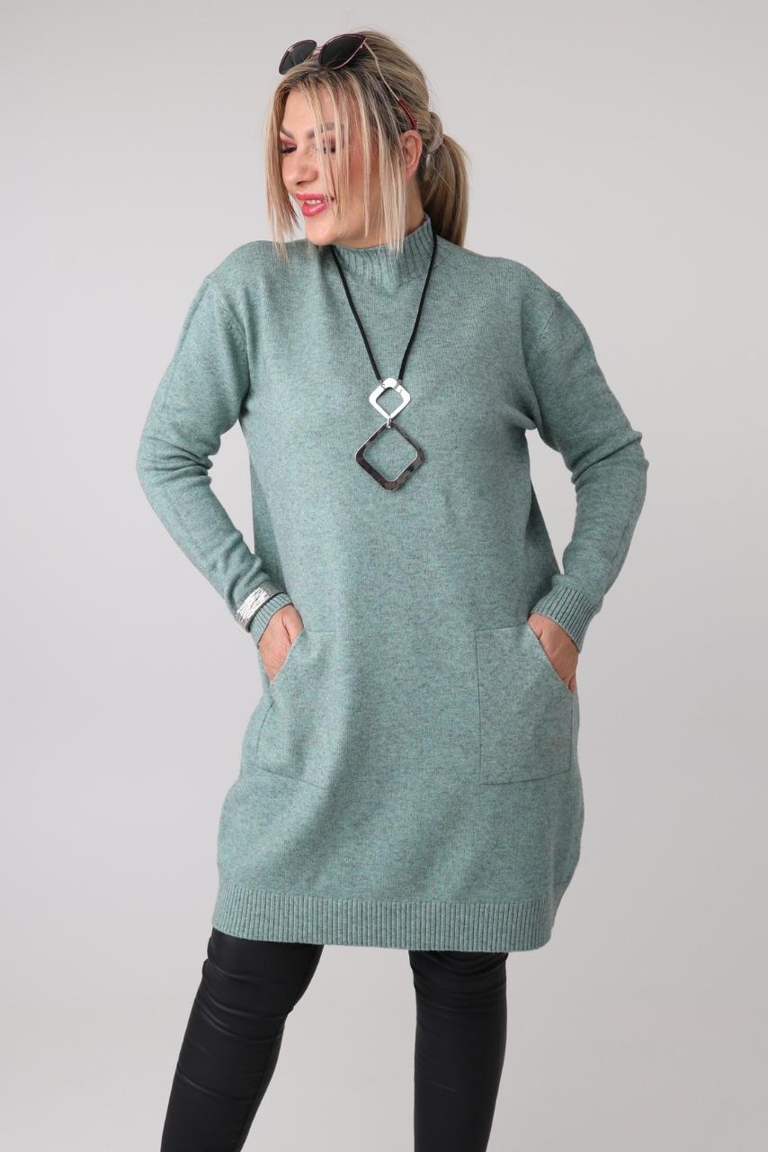 Dłuższy sweter tunika plus size z półgolfem i kieszeniami – luźny elegancki sweter damski XXL dla puszystych kobiet