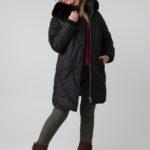 zimowa-kurtka-damska-ocieplana-plus-size-pikowana-z-odpinanym-kapturem-czarna (6)