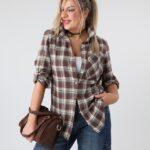 Elegancka koszula damska plus size w kratę z kołnierzykiem, ozdobnymi guzikami, kieszonką i długim rękawem – koszula XXL dla puszystych kobiet