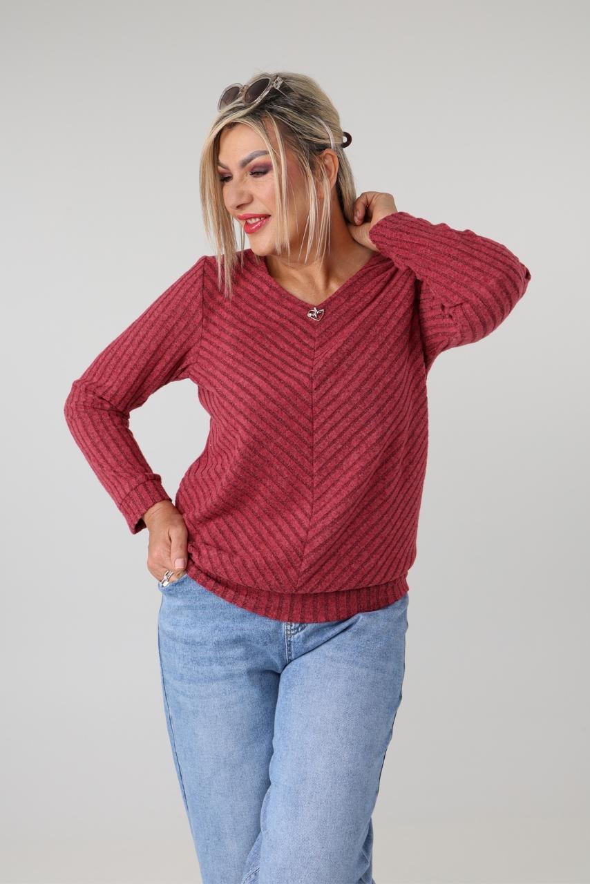 Prążkowany sweter damski plus size z dekoltem w serek, długim rękawem i ozdobną aplikacją – sweter XXL dla puszystych 44-52