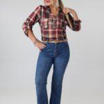 damska-bluzka-elegancka-plus-size-w-krate-z-guzikami-bordowo-bezowa (5)