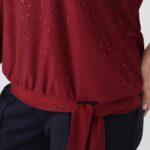elegancka-bluzka-damska-plus-size-z-polyskiem-i-wiazaniem-bordo (3)