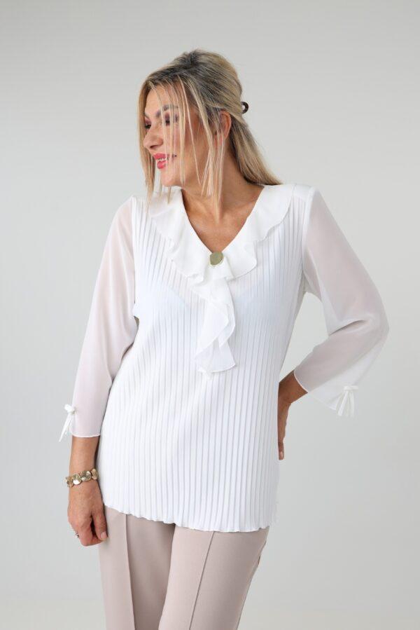 Elegancka plisowana bluzka damska plus size z żabotem, dekoltem w serek i szyfonowym rękawem 3/4 – bluzka XXL dla puszystych 44-52