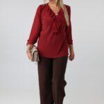 elegancka-bluzka-damska-plus-size-z-zabotem-plisowana-bordowa (5)