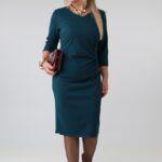 elegancka-sukienka-olowkowa-plus-size-z-marszczeniem-butelkowa-zielen (4)