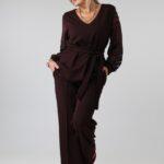 elegancki-komplet-damski-plus-size-z-koronkowymi-rekawami-brazowy (5)