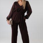 Elegancki komplet damski plus size ze spodniami, wiązaną bluzką i koronkowymi rękawami – komplet wizytowy XXL dla puszystych 44-52